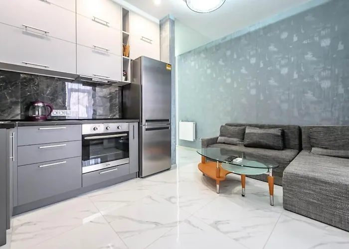 Бесті Апартаменти, 2 Спальні, Вид Моря 0523
