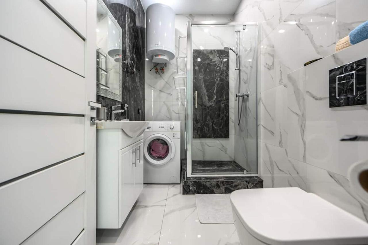 Apartment бесті апартаменти, 2 спальні, вид моря 0523